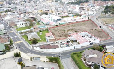 Amplio Terreno en Renta de  3000m² - San Isidro del  Inca, Quito