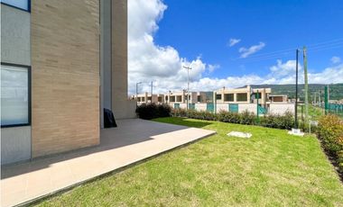 Venta apartamento en Cajica con terraza