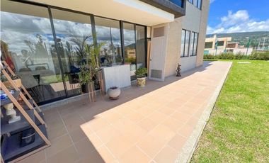 Venta apartamento en Cajica con terraza