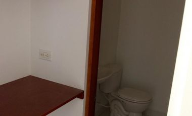 oficina en arriendo en 20 de julio ofichia. Cod A2782