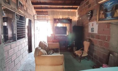 casa en venta en daniel jordan. Cod V25627