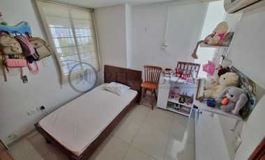 apartamento en venta en la floresta. Cod V2885