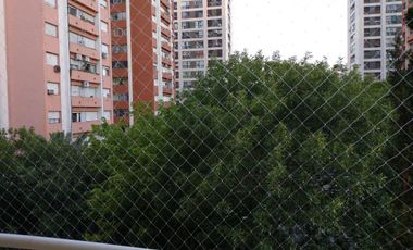 Excelente 2 ambientes proximo estacion  con cochera Vicente López.