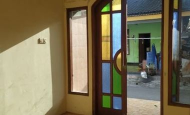 Rumah baturan colomadu 320jt
