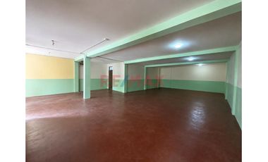 Venta De Casa Con Local Comercial Y Departamento Cerca A Terminal Terrestre