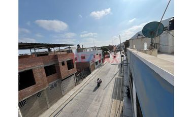 Venta De Casa Con Local Comercial Y Departamento Cerca A Terminal Terrestre