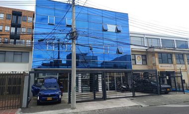 edificio en arriendo en la castellana. Cod A51