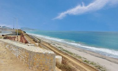 Se Vende Terreno para Construcción Cerca del Mar en Santa Marianita - Manta