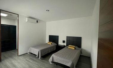 Lujoso Penthouse en venta en Lomas 4a Sección, con increíbles vistas.