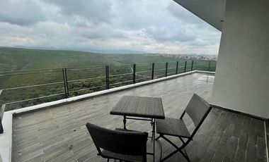 Lujoso Penthouse en venta en Lomas 4a Sección, con increíbles vistas.