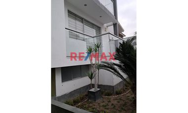 Moderno Y Lujoso Departamento En 1Er Piso En Surco