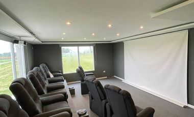 Casa quinta en venta de 3600m2 ubicado en Canning