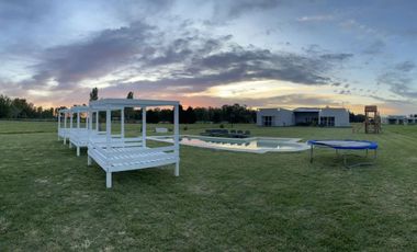 Casa quinta en venta de 3600m2 ubicado en Canning