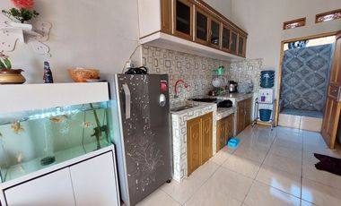 Dijual murah rumah villa pinggir jalan strategis bisa usaha Darangdan Purwakarta Jawa Barat