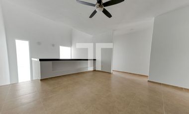 Casa en renta de 3 recámaras en Isla Dorada, Zona hotelera, Cancún