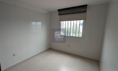 COD. 11030 - SE ARRIENDA APARTAMENTO - BARRIO: CAMPIÑA I