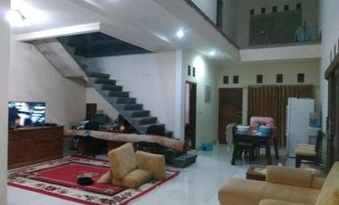 Rumah View Bagus Tanah Luas di Permana Citeureup Cimahi