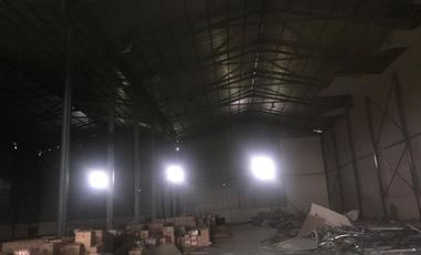 DIJUAL GUDANG LOKASI STRATEGIS DEKAT EXIT TOL PONDOK KELAPA