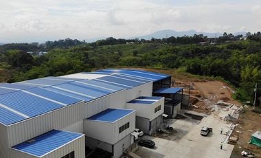 bodega en arriendo/venta en variante condina. Cod A8260