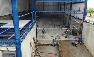 bodega en arriendo/venta en variante condina. Cod A8260