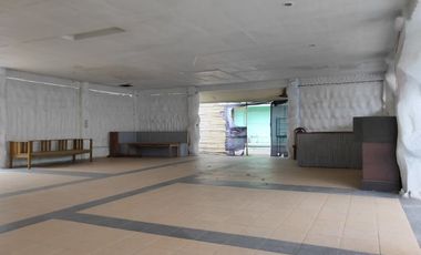 Tanah bonus ruko dan Cafe bagus kolonel Masturi Bandung