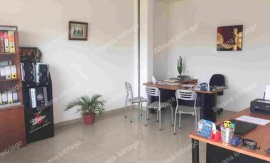 Vendo local comercial para negocio u oficina en centro comercial Plaza del Sol
