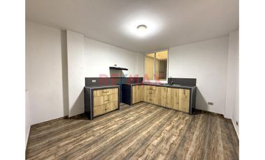 Venta Departamento 2° Piso En Urb. Covidunt A Espaldas De Complejo Chanchan - A 2 Cuadras De Av. Anerica Sur