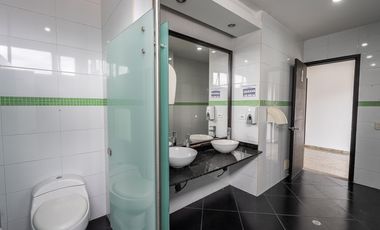 edificio en arriendo/venta en chico norte. Cod A1094082