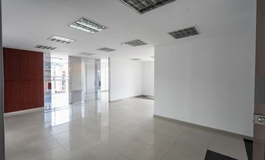 edificio en arriendo/venta en chico norte. Cod A1094082