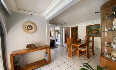 VENTA DE CASA EN PASEOS DEL BOSQUE, NAUCALPAN DE JUÁREZ. ESTADO DE MÉXICO