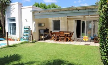 Casa en venta San Isidro 4 ambientes