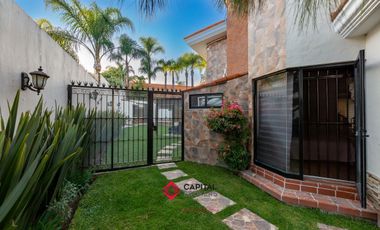 Casa de Lujo en Venta Bugambilias Coto azaleas zona sur