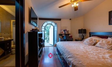 Casa de Lujo en Venta Bugambilias Coto azaleas zona sur