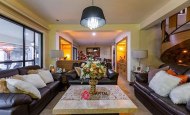 Casa de Lujo en Venta Bugambilias Coto azaleas zona sur