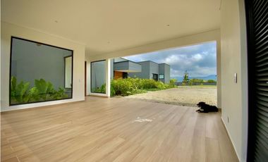 Venta Renta CASA CAMPESTRE Estrenar PARCELACION El RETIRO