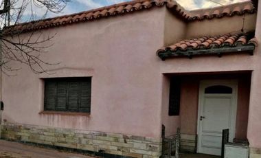GREENWOOD VENDE IMPORTANTE LOTE EN MAIPU CON CONSTRUCCION DE ADOBE