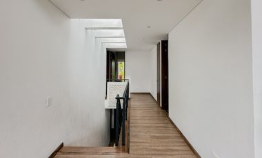 casa en venta en la calera. Cod V7479