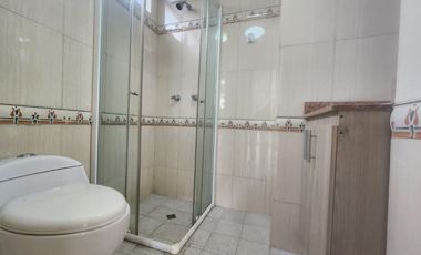 apartamento en arriendo en aguacatala. Cod A59372