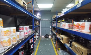 Se Alquila Local Comercial Vía España 260 Mts $8.000.oo