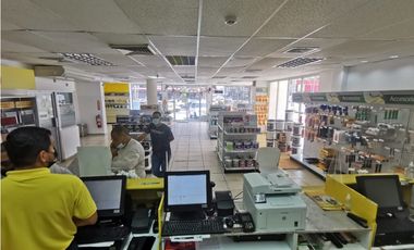 Se Alquila Local Comercial Vía España 260 Mts $8.000.oo