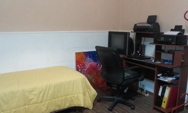 EXCELENTE CASA EN VENTA, 4 AMBIENTES, V. BALLESTER