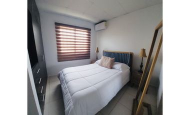 VENTA DE CASA EN RESIDENCIAL MIRAFLORES PENONOME