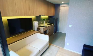 1 Bedroom Condo for sale at M Jatujak