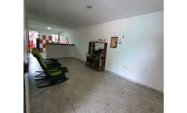 SE VENDE CASA BARRIO VILLA TAXI