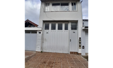 PH de 2 ambientes con amplio parque