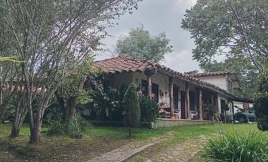 casa en venta en santa elena - vereda mazo. Cod V5909