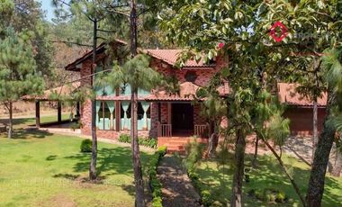 Cabaña de Lujo en venta Fraccionamiento Mazamitla