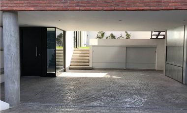 CHALET NUEVO - LAVALLE 3300