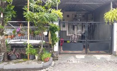 Rumah Bagus di Medayu Pesona daerah Rungkut SHM