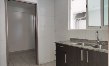 VENTA APARTAMENTO PLAZA EDISON EL MARE 700 (GS)